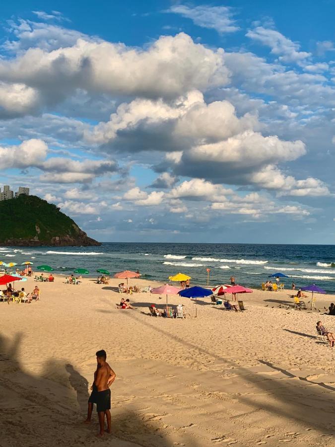 גוארויה Lindo Apto Com Piscina A 150M Da Praia Do Tombo מראה חיצוני תמונה